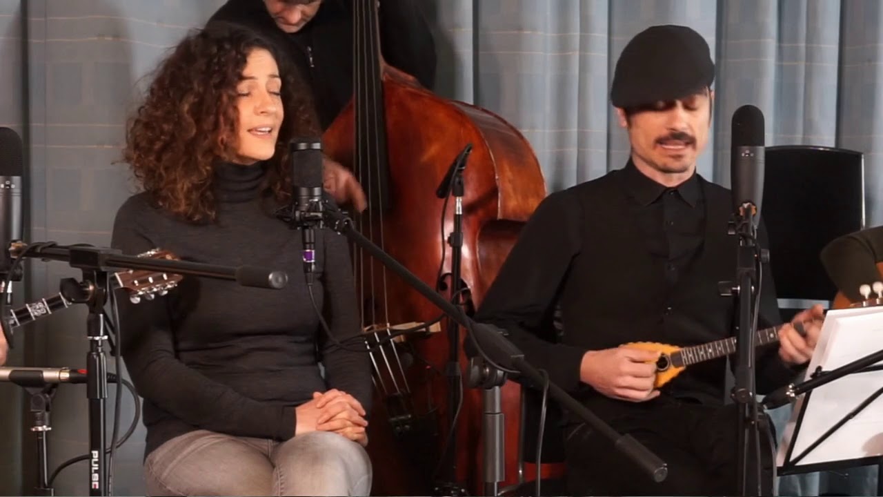 Faliriotissa-Papaioannou. Plastikes Karekles live sessions