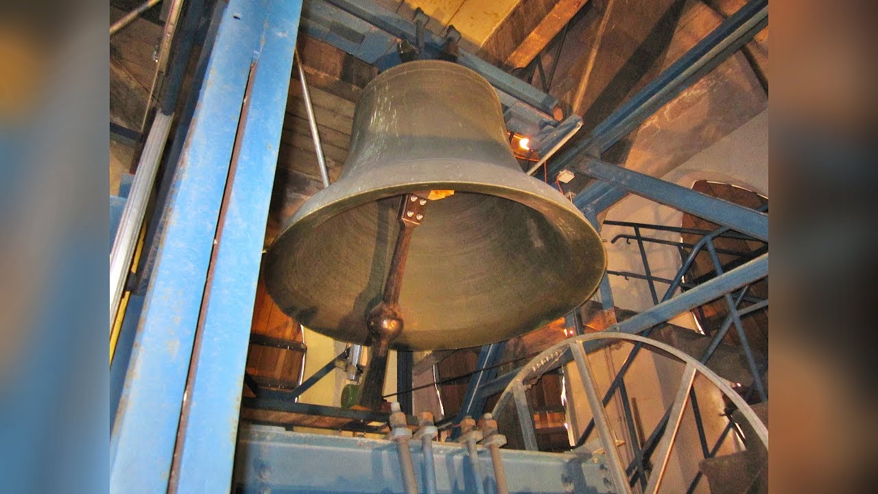 München (D) Die Glocken der Pfarrkirche Mariahilf in der Au