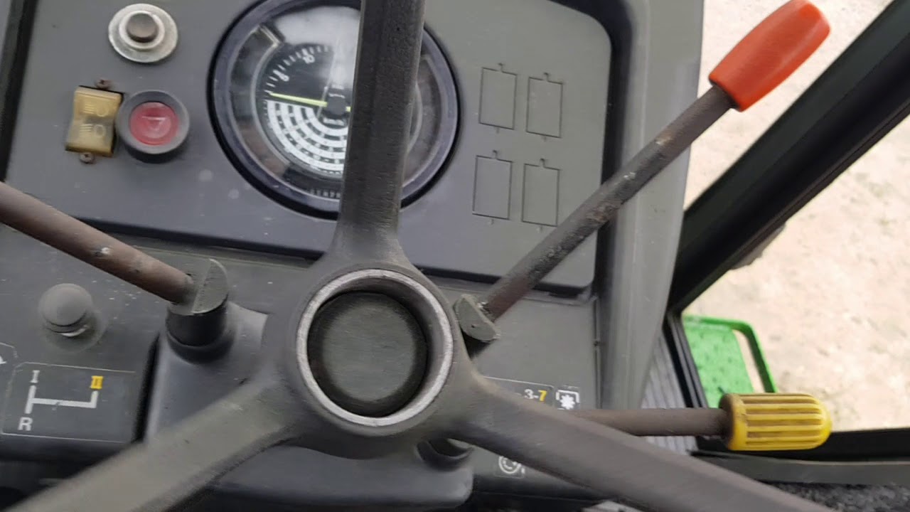 John Deere 2140 2