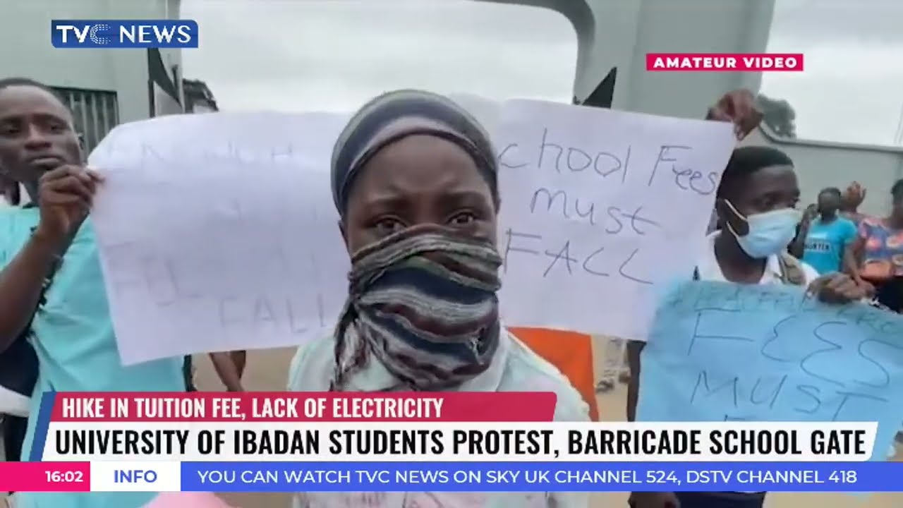 University Of Ibadan Students Protest, Barricade School Gate Over Tuition Fee Hike