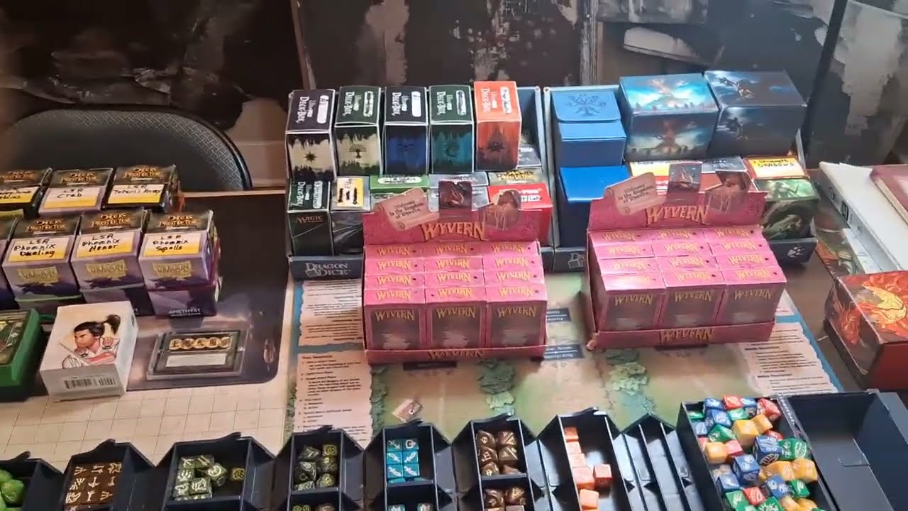 Clout, L5R, Wyvern, Dragon Dice, D&D и правила Dragon Dice. Ищу игроков в Чикаго.