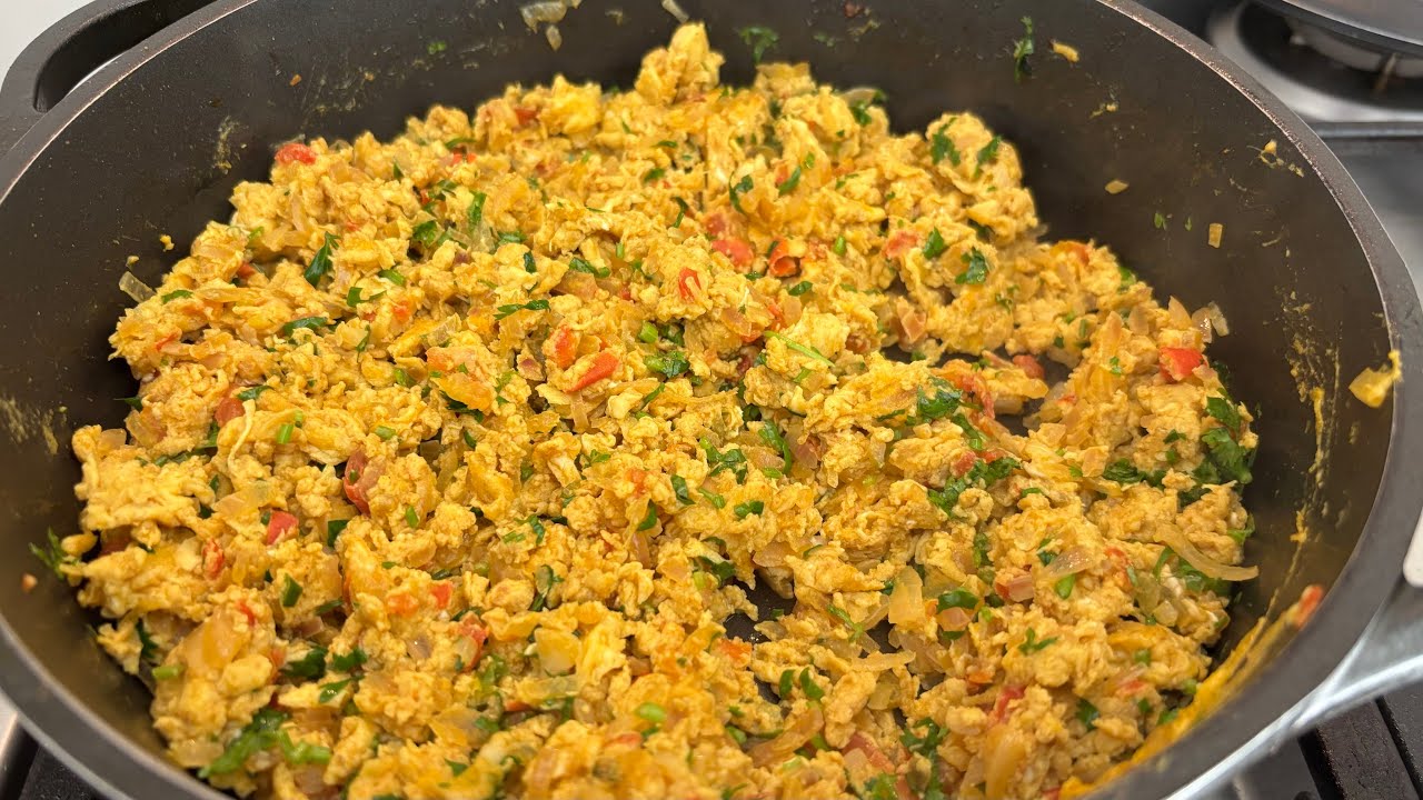 Delicious Egg Bhurji quick स्वादिष्ट अंडा भुर्जी आसान रेसिपी, मिनटों में तैयार करें टेस्टी नाश्ता। 🍳