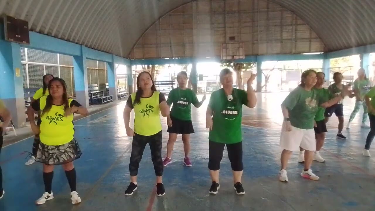 R3 zumba in green 6