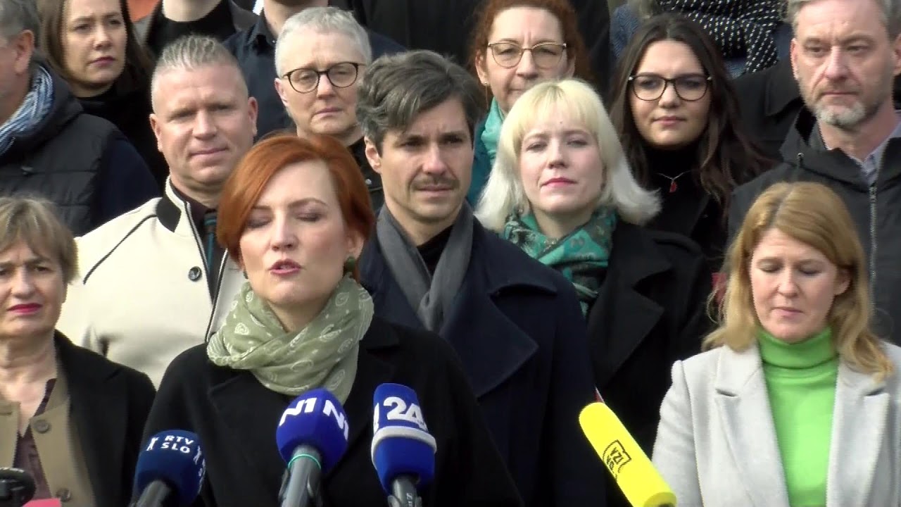 (V ŽIVO) Levica in Vesna na Trgu republike predstavili kandidate skupne liste