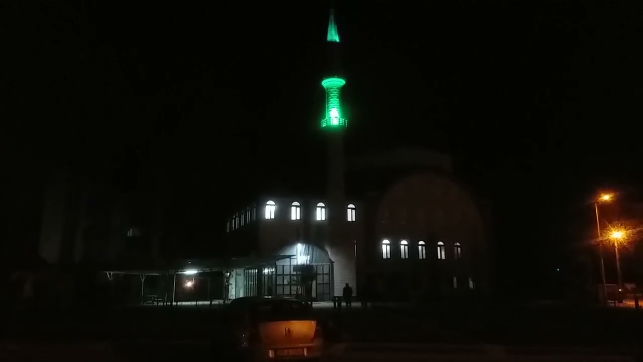 Yatsı Ezan-ı Okunması. Hazreti Ömer Camii