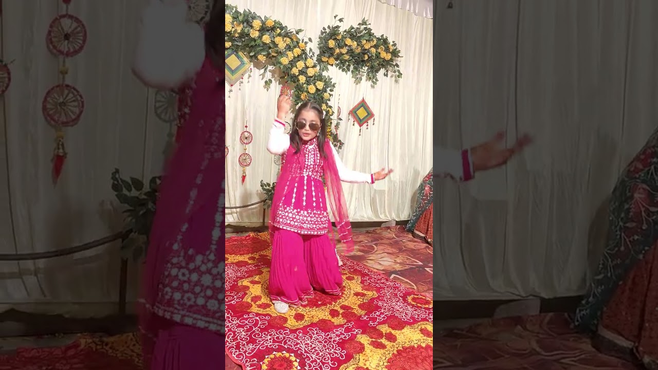 What Jhumka ? Angaaron 🥰 Oh my darling dance songs 🥰Cutie Shivi