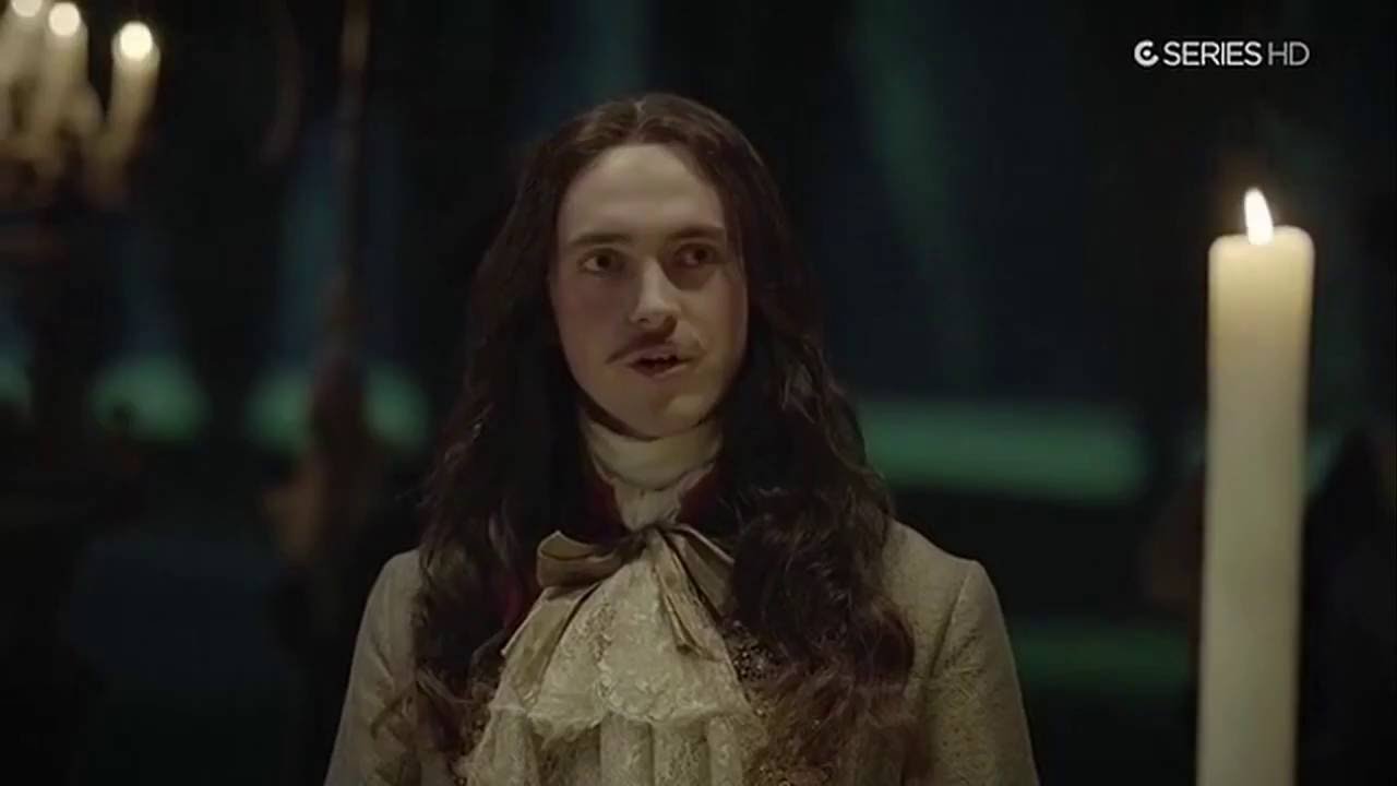 Versailles Crack #1