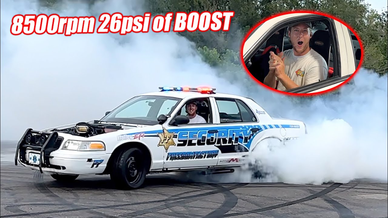 Neighbor 4.0 Dyno Pulls and First Burnout... This Supercharged Coyote Sounds RIDICULOUS!!!
