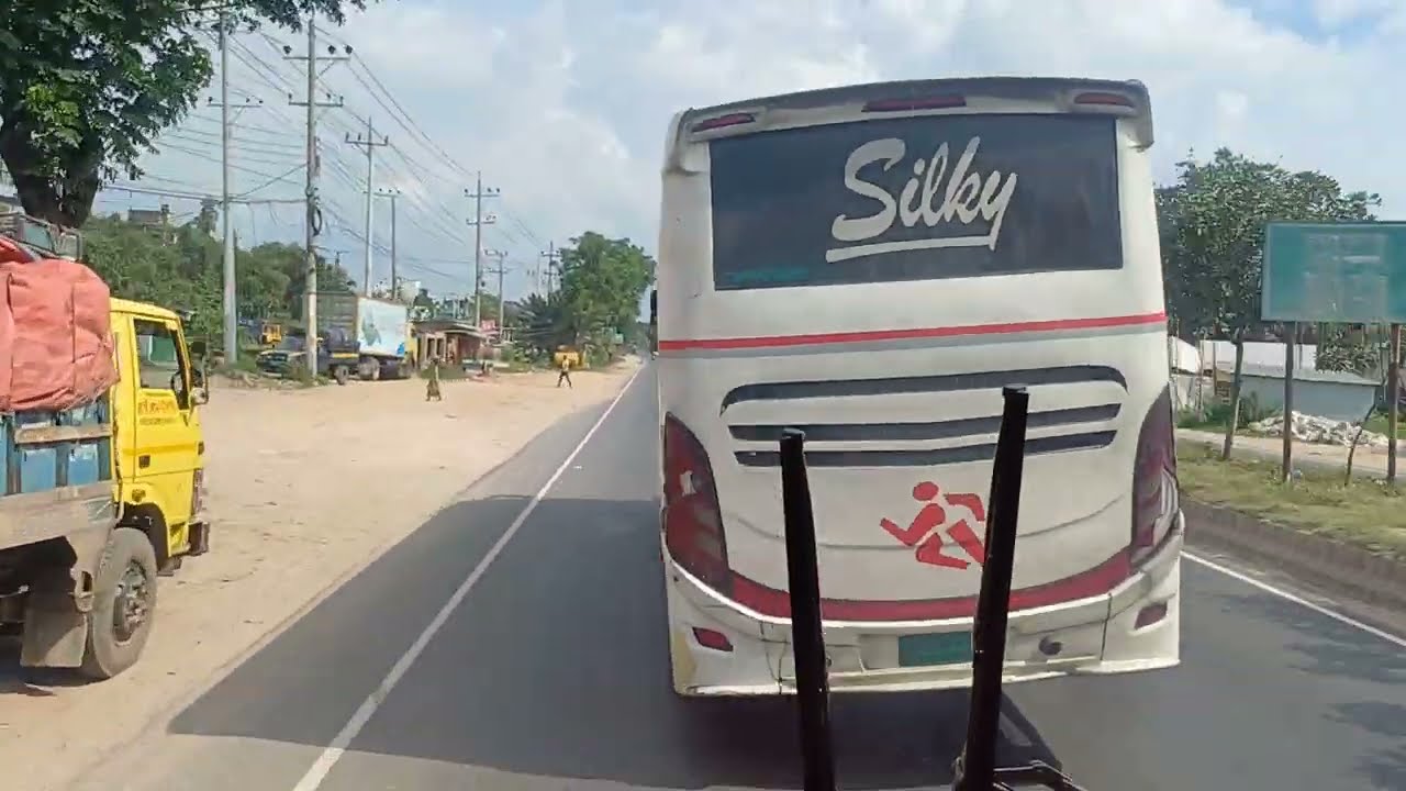 ভেলকা বল্লাকে ছেড়ে দিয়ে কঠিন ওভারটেক দিলো হানিফ💥 SOUDIA Silky v/s HANIF | Thrilling bus race😱