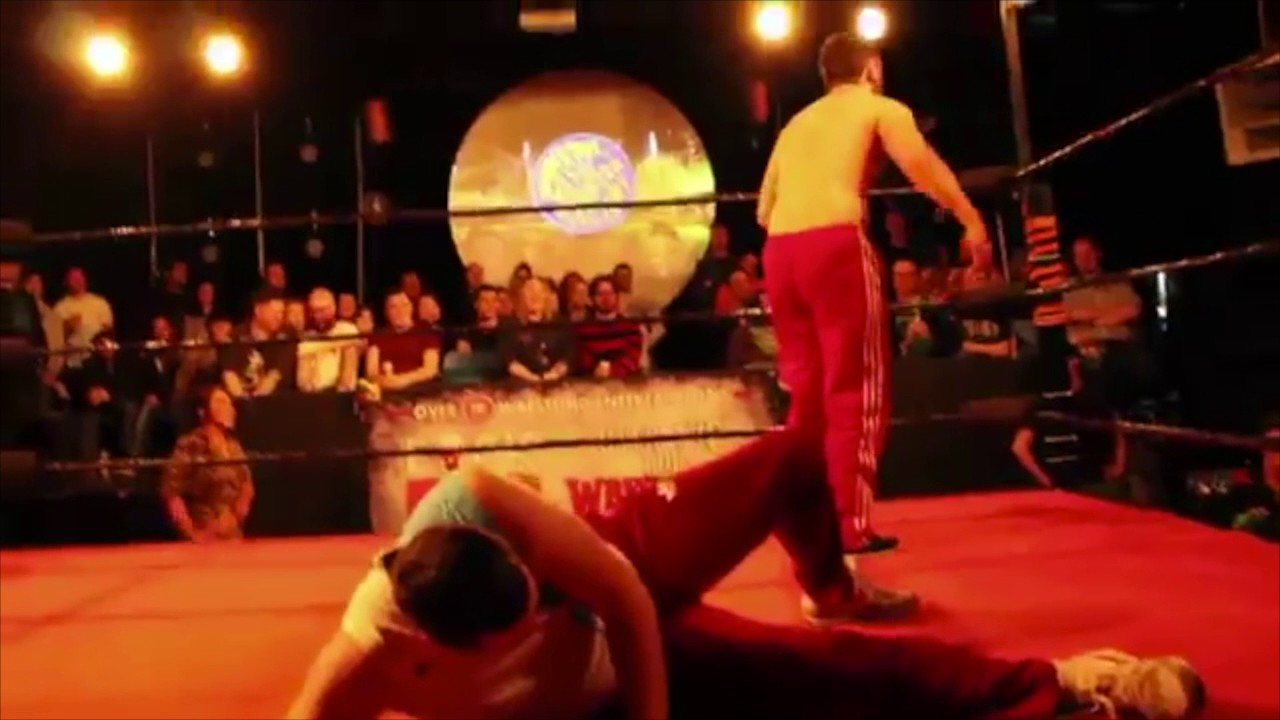Martin (Sè Morrigan )CANS ON A POLE MATCH