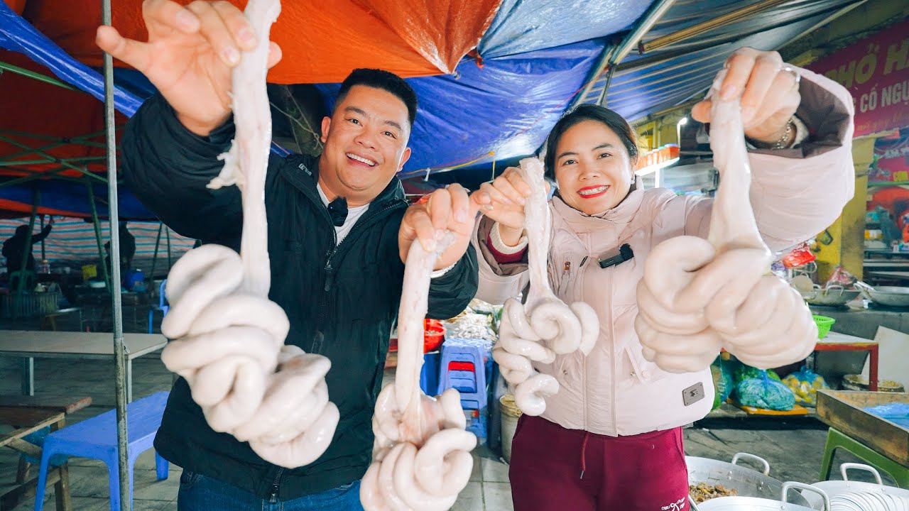 You Must Try This Dish at Bac Ha Market - Explore the Food Paradise of Northwest Vietnam! | SAPA TV