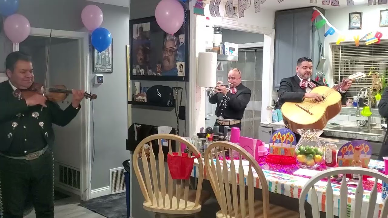 Mariachi 85 bday