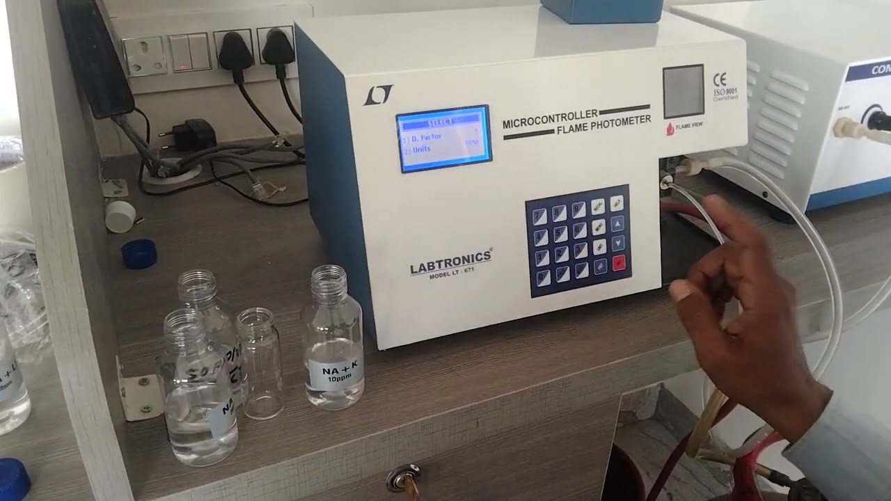 MICROCONTROLLER  FLAME PHOTOMETER (Na, K FILLTERS)