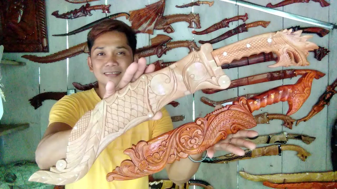 CUSTOMIZED HANDLE AND SCABBARD #tophertv