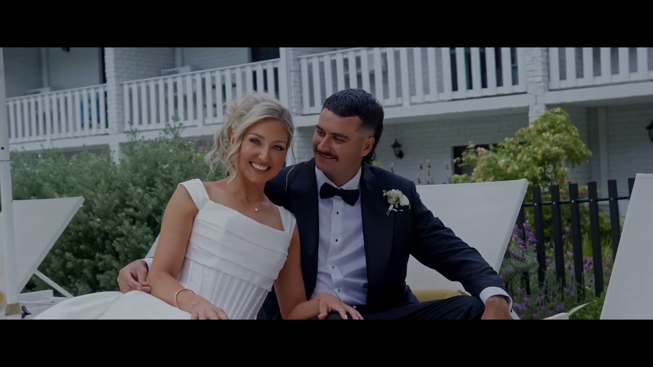 Josh & Sarah / The Lodge Jamberoo Wedding