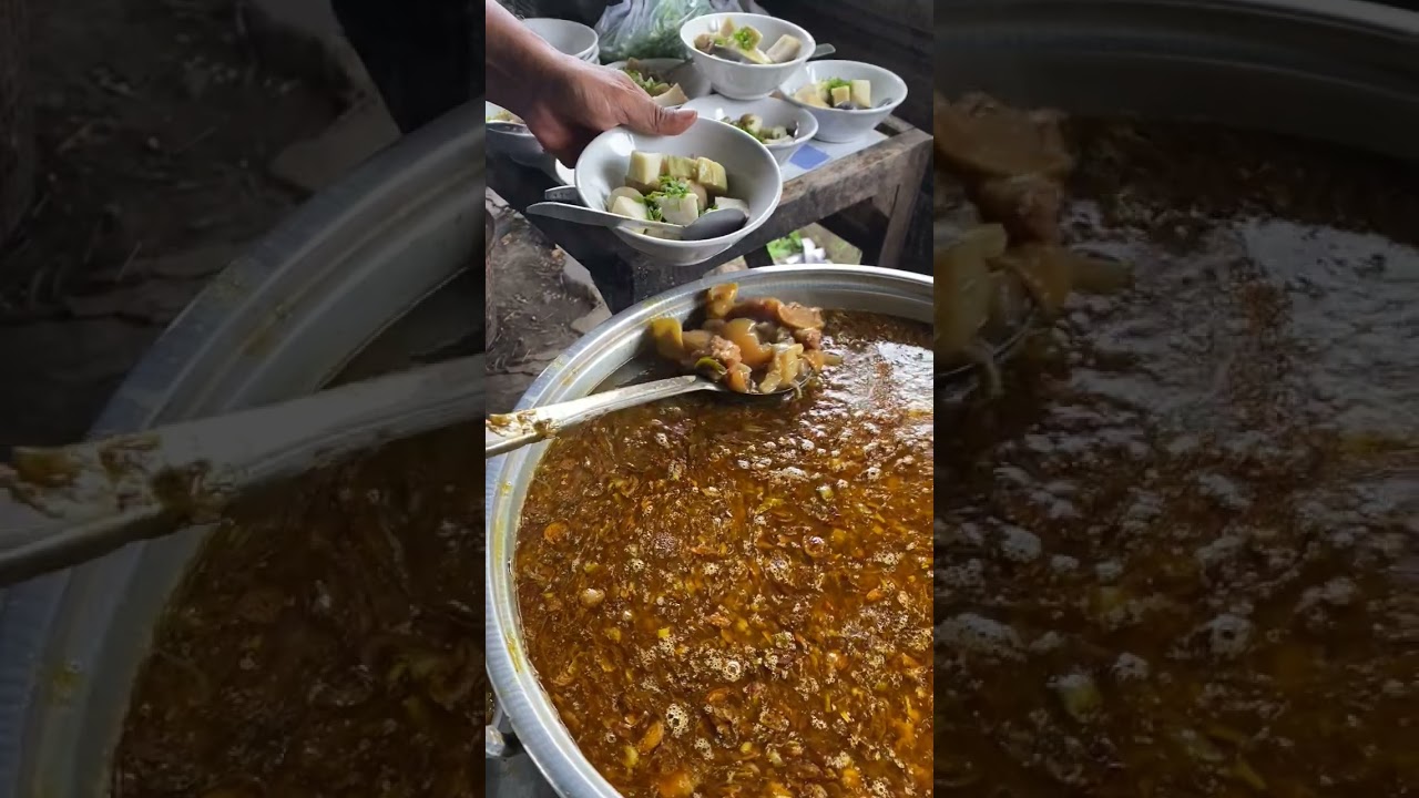 Kikil Sapi Terame di Sidoarjo view Gunung #kikil #kikilsapi #lontongkikil #kulinersidoarjo