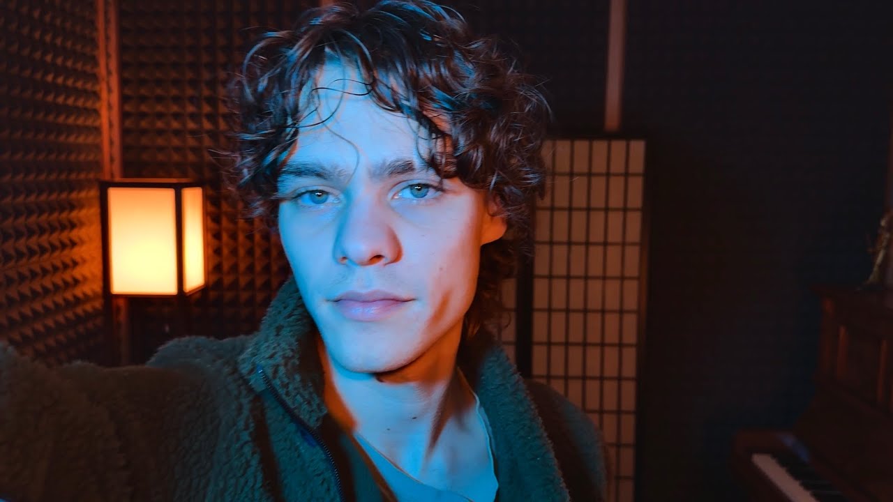 ASMR Whispering & Soft Speaking | Lights & Setup Runthru