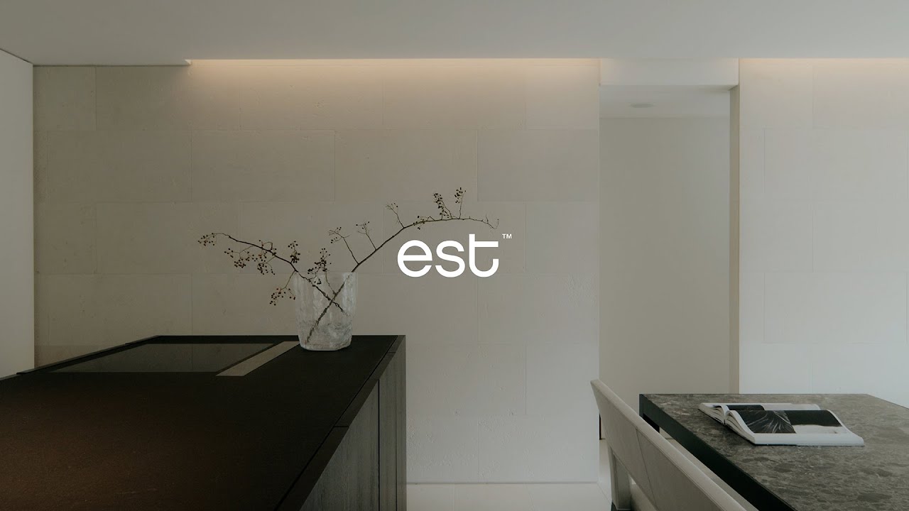 Designing an Inner-City Home That Feels Removed from Life