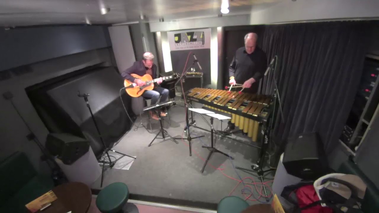 Florian Poser & Martin Flindt: »Darn That Dream« (E. Delange / J. v. Heusen)