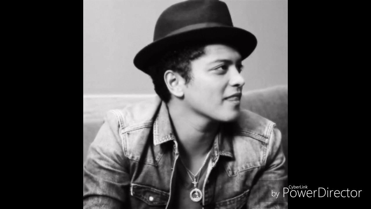 Bruno Mars Best and Hottest Moments❤