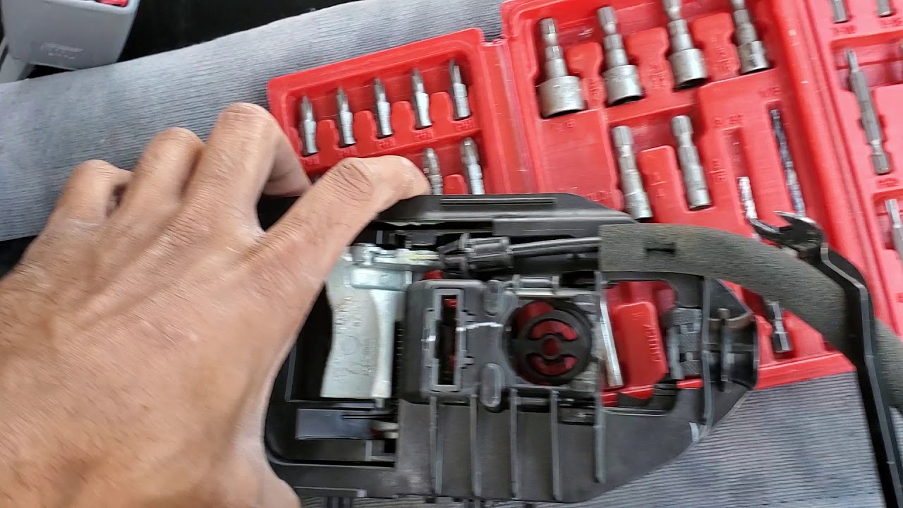 Ford Fusion Door Handle Removal