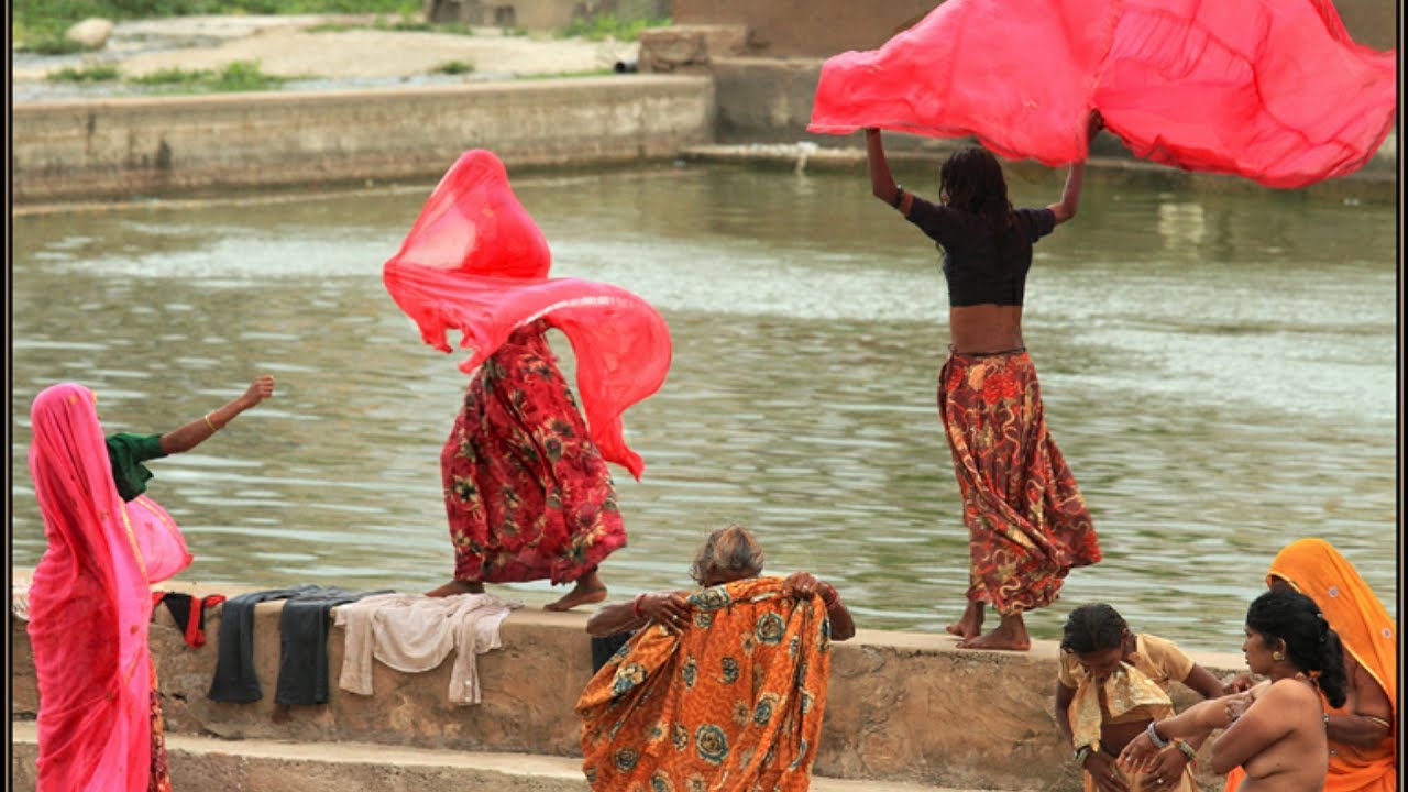 Holy Bath in pushkar lake Rajasthan !! brahma temple !!पवित्र सरोवर में स्नान से मिलेगा मोक्ष