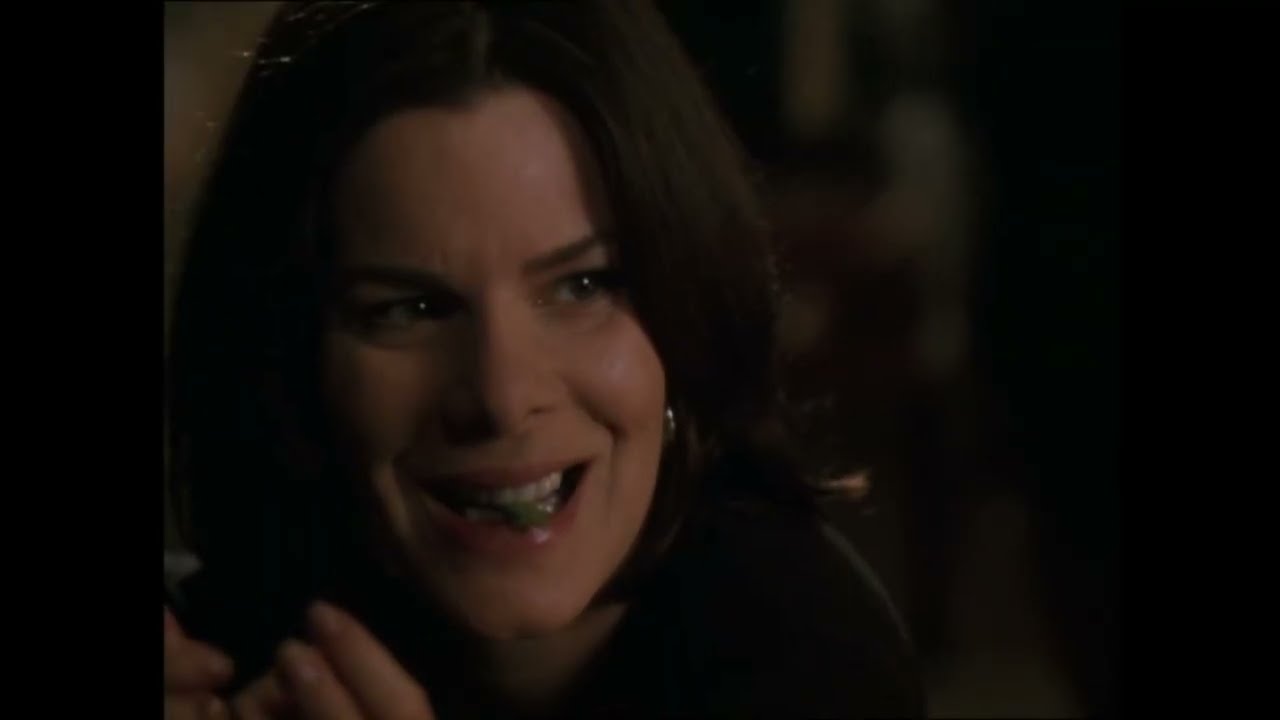 Marcia Gay Harden | Small Vices(1999)