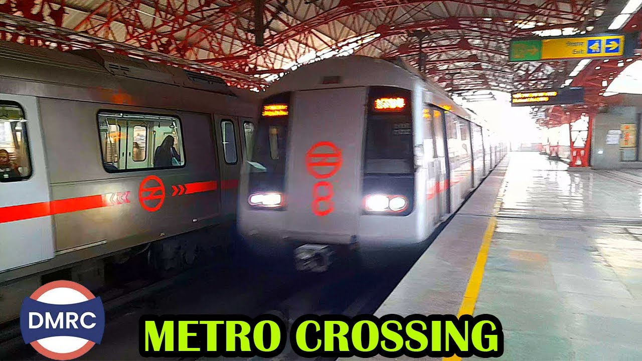 Delhi metro red line train Rithala line and Shaheed sthal new bus adda line