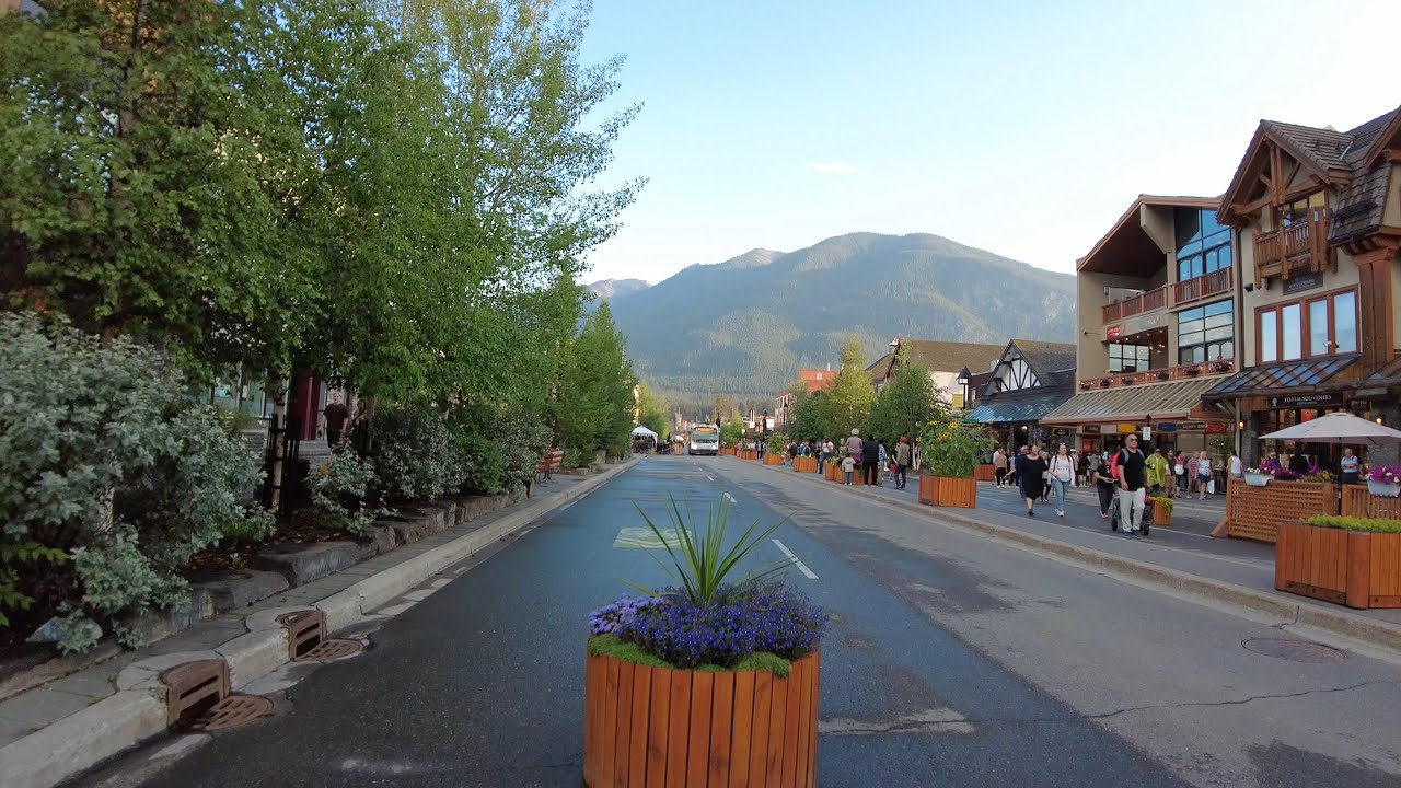 Discover Banff Avenue: A Mountain Escape | Alberta Walking Tour #Banff