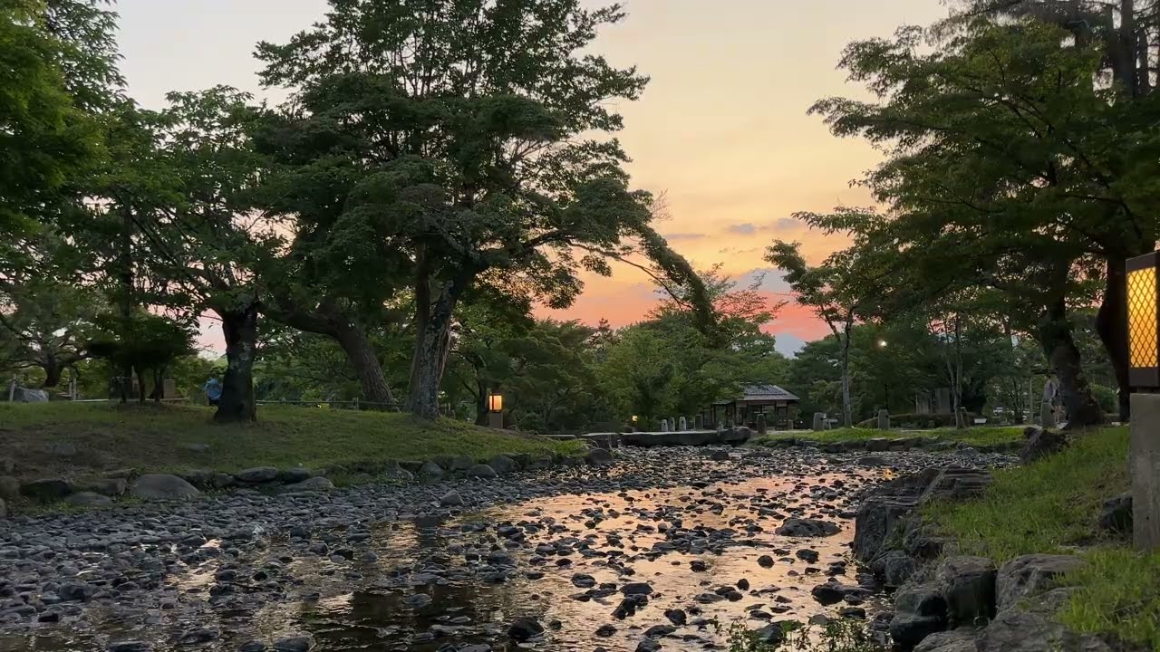 Japan Kyoto Yasaka Shrine Maruyama Park Garden Gion District - Darkens so you can sleep - TimeLOOPZ