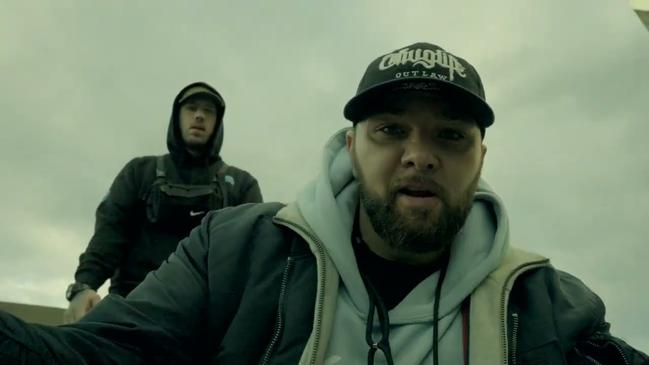 S.L.A.P. - Graue Wolke ft. Lakmann, El9six, Dj PhilHeat