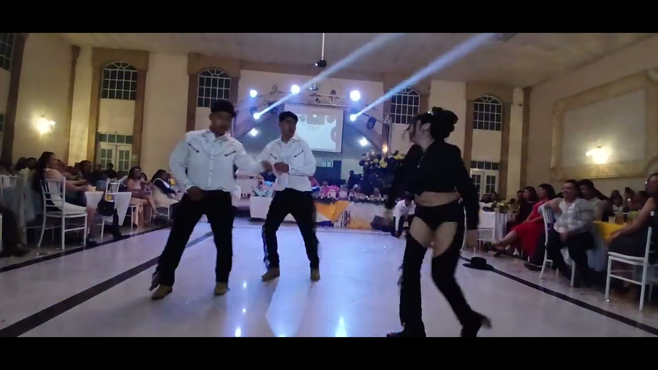 Baile Sorpresa Quebradita Xv años Ximena 