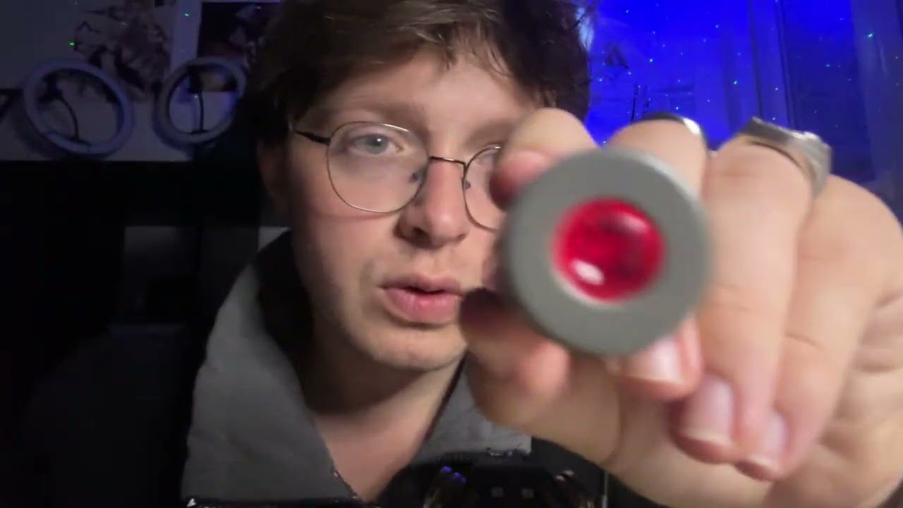ASMR OUVRE ET FERME LES YEUX (TASCAM)