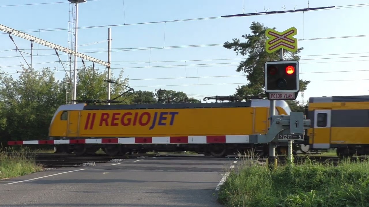 Železniční přejezd Uhersko #1 (CZ) - 20.8.2024 / Railroad crossing