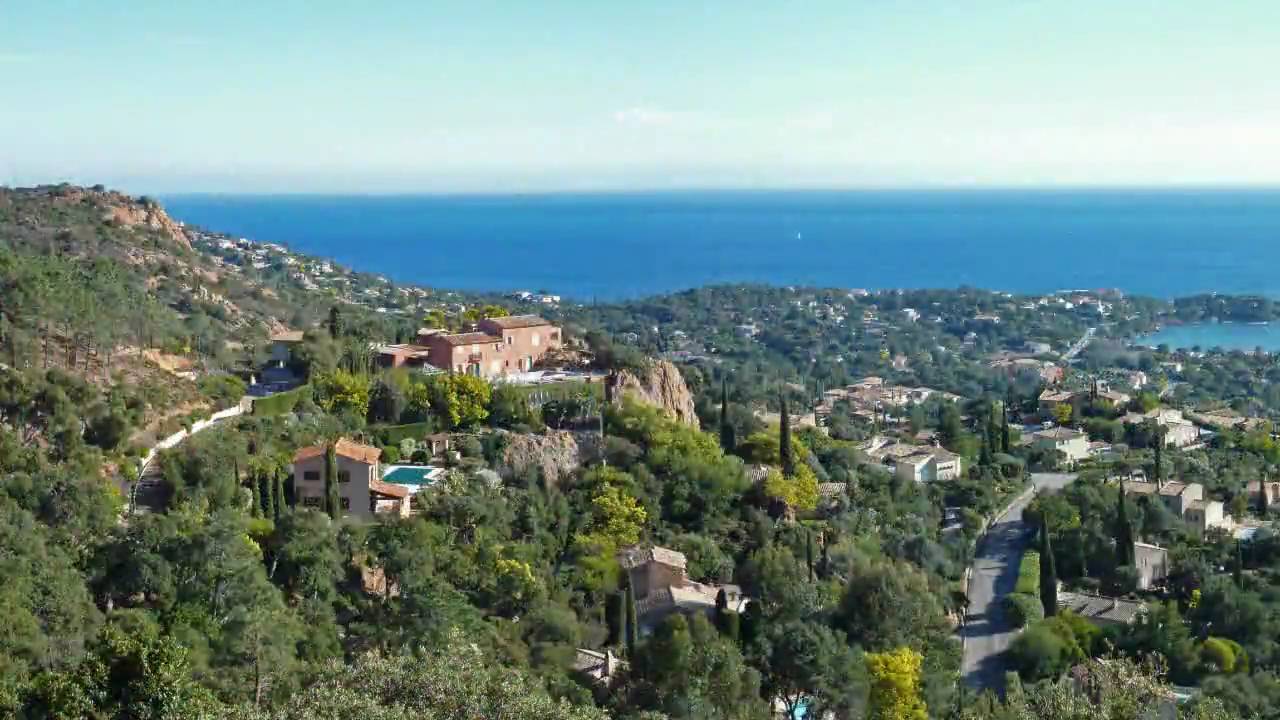 Montée au Rastel d'Agay en VTT
