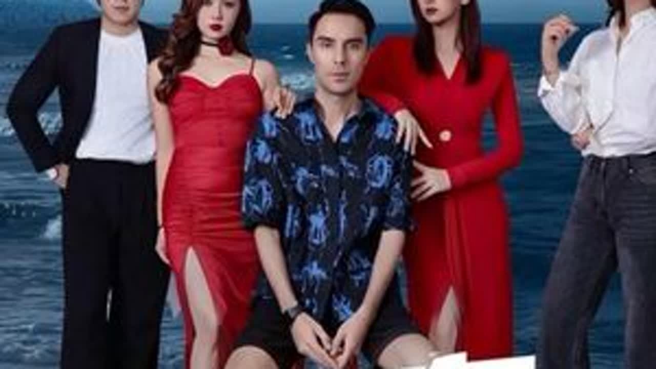 《秘密》第15集｜很可惜我没能成为你的意外和偏爱，你却成了我爱而不得的遗憾。#剧情#悬疑#烧脑@DOU+小助手 @DOU+上热门 @抖音小助手
