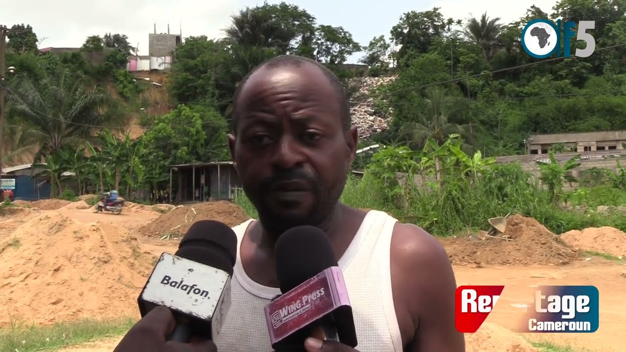 Entre un Talu et un ravin, un éboulement de terrain est imminent à Logbessou. Rep. Billy Kolla.
