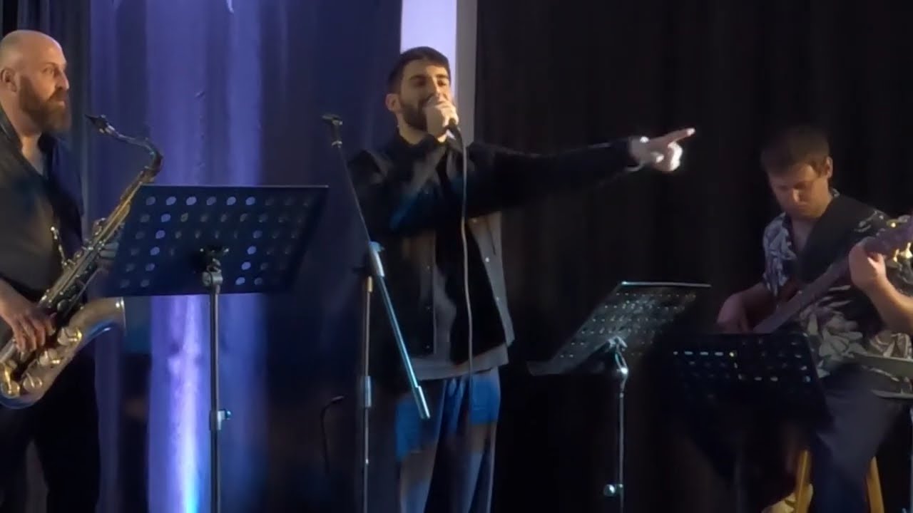הנה הנה