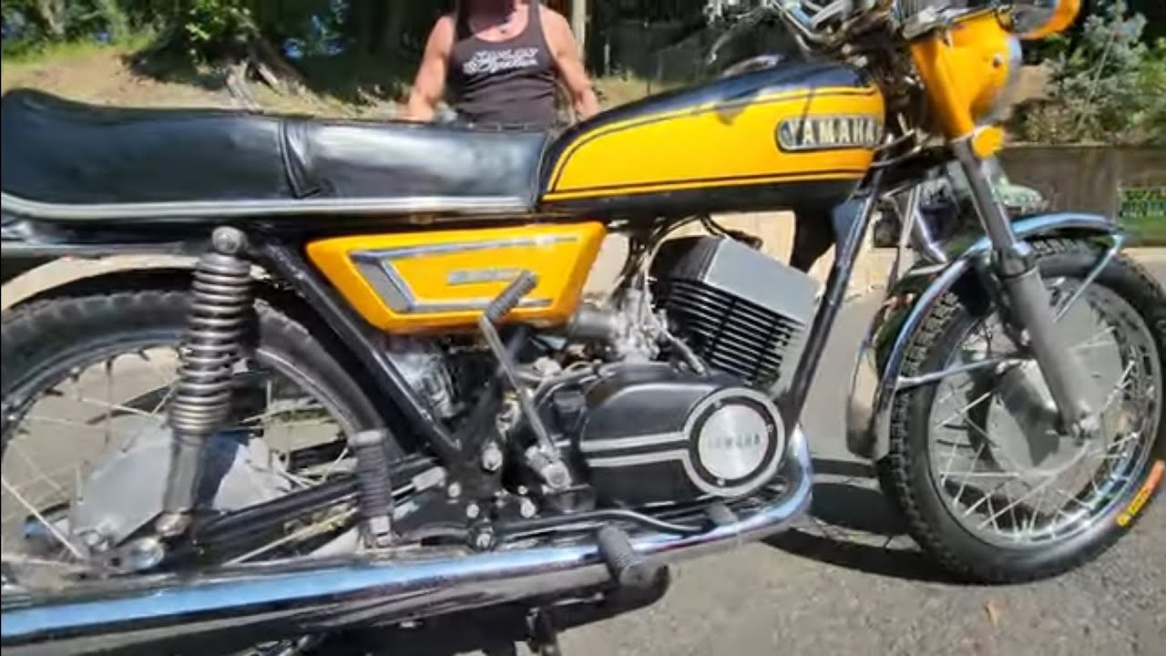 MINT 1972 Yamaha YDS7 250