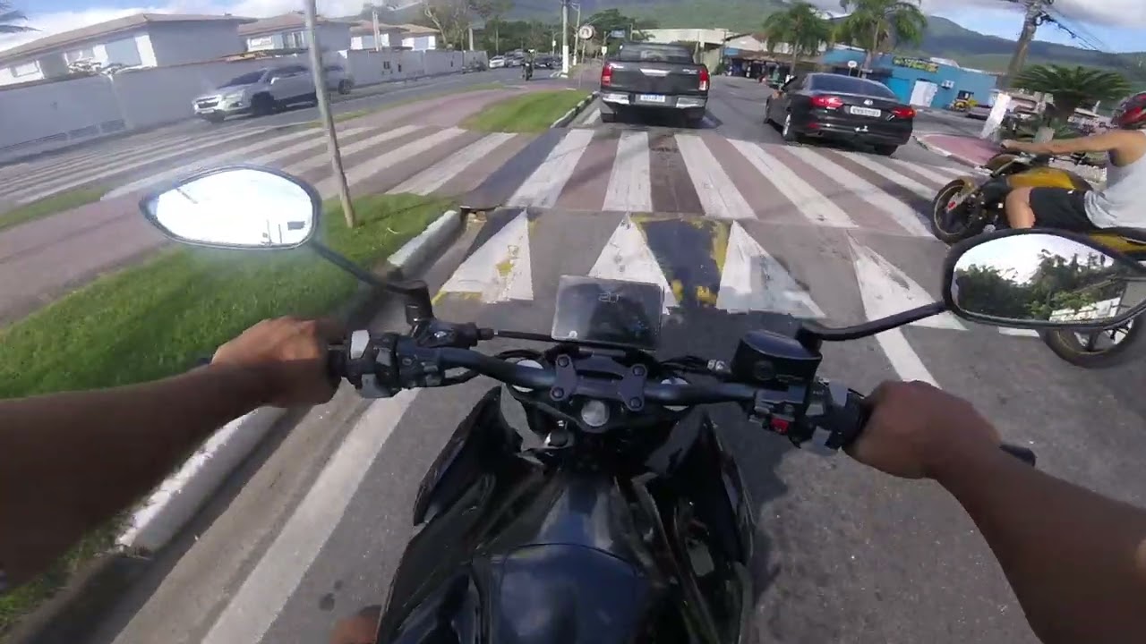 ZONTES 350R E CB300R ELETRICA ILHABELA