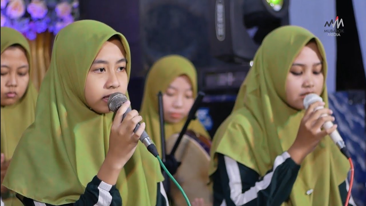 ANNIDA MU'ALLIMAT KUDUS | MAULID TASYAKURAN WALIMATUL URS 