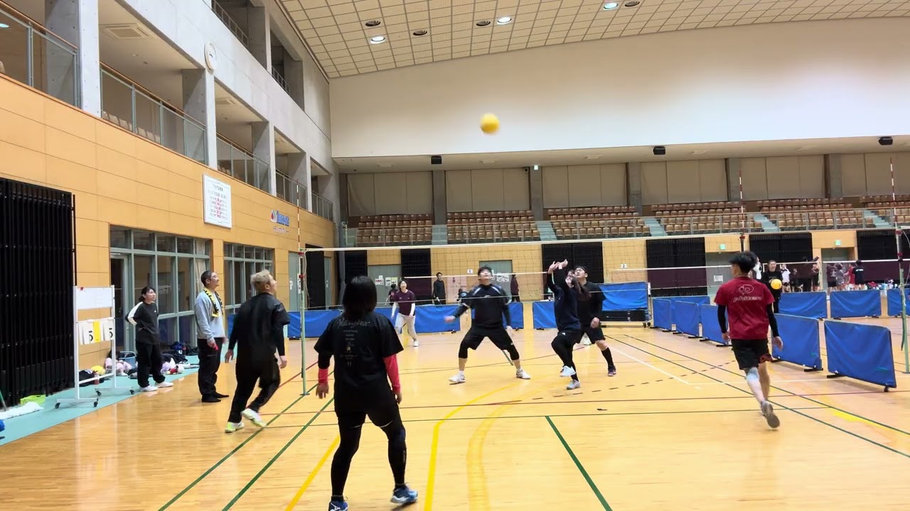 ③