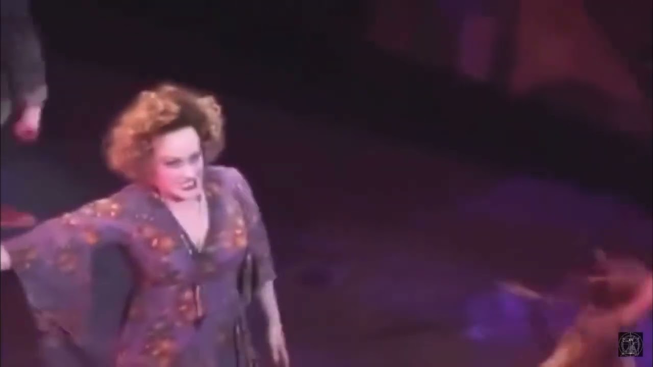 Little girls Annie Broadway