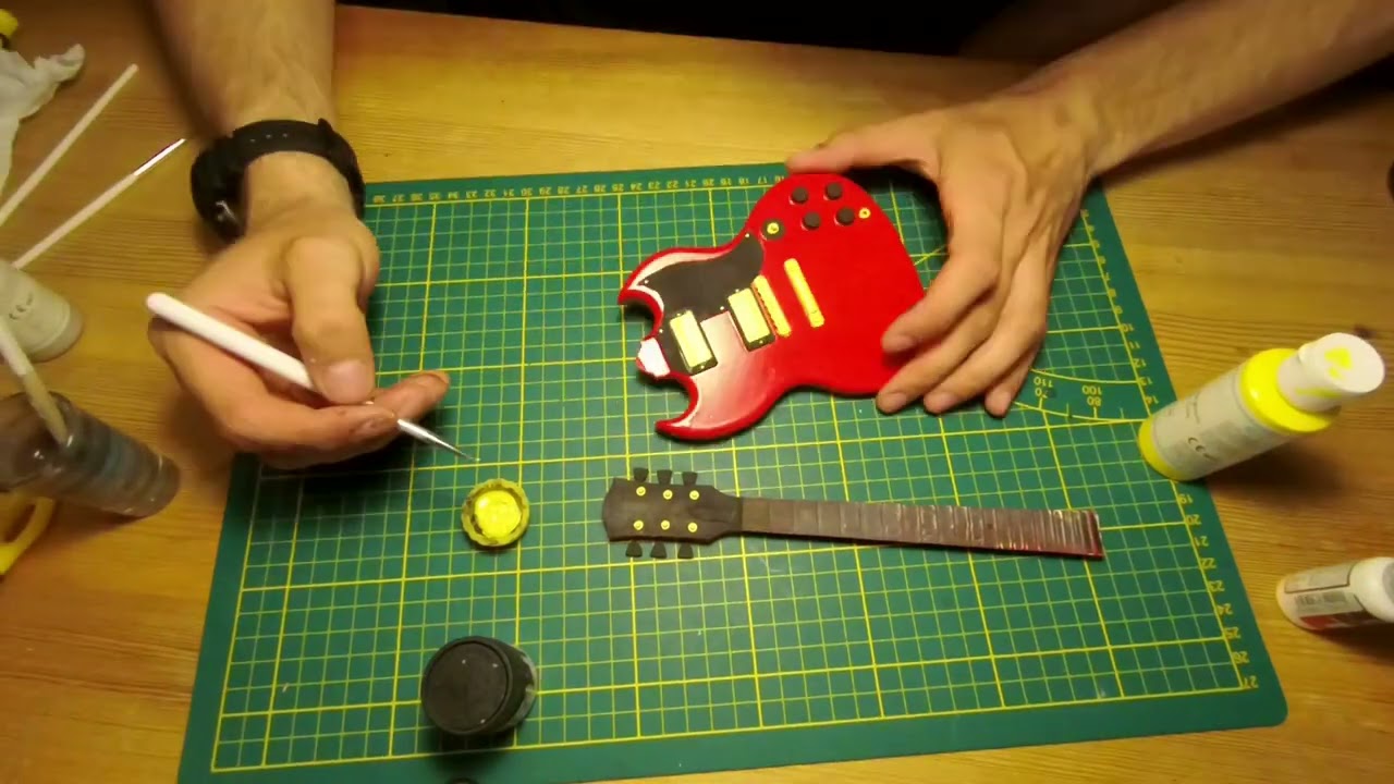 3d Printed Guitar Model / Printing & post processing by MalinaPL