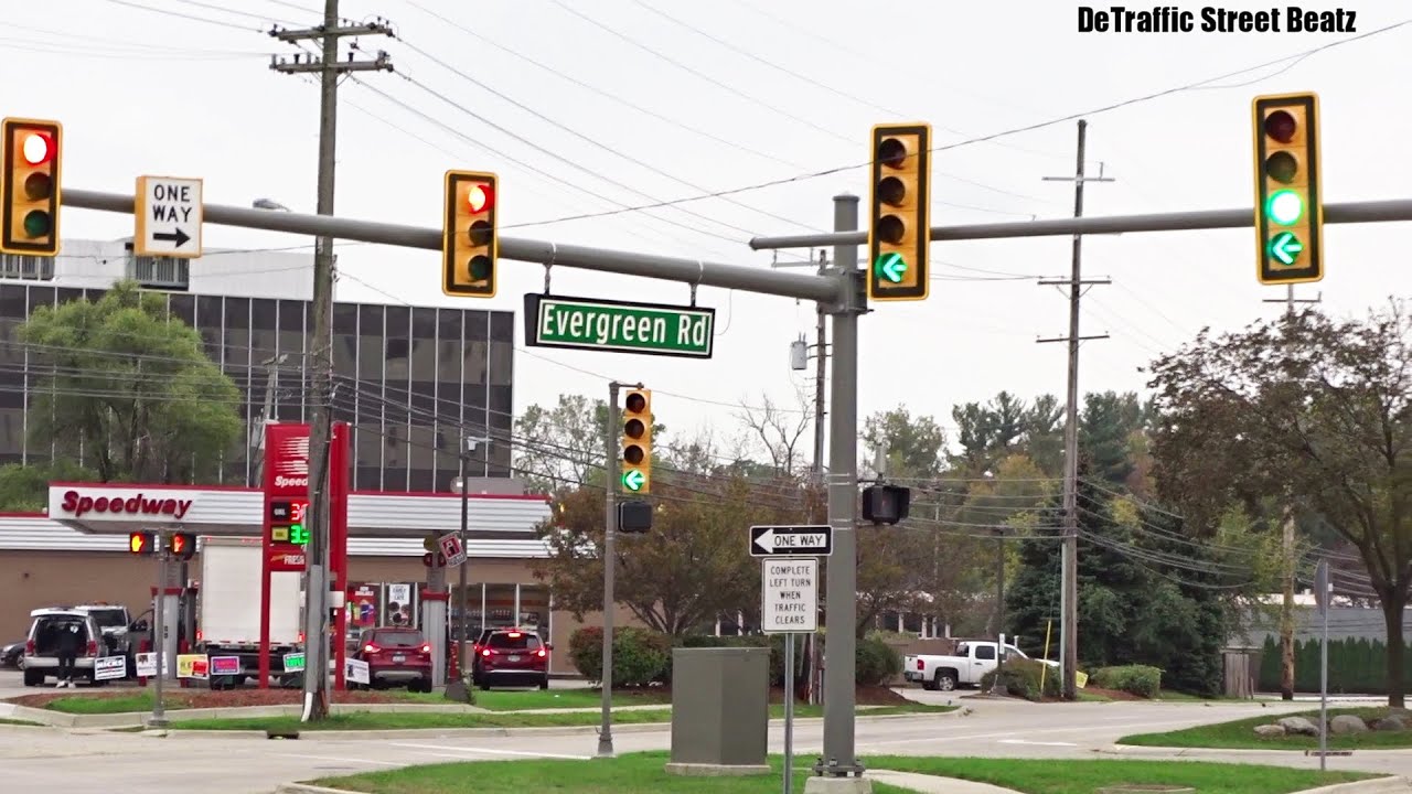 Left Turn Arrow Traffic Lights | Evergreen & Northwestern