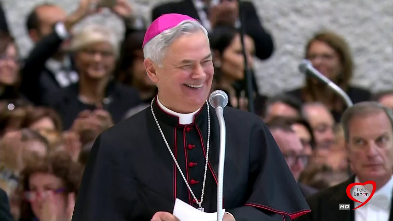 VATICANO: 3.500 MOLFETTESI INCONTRANO IL PAPA