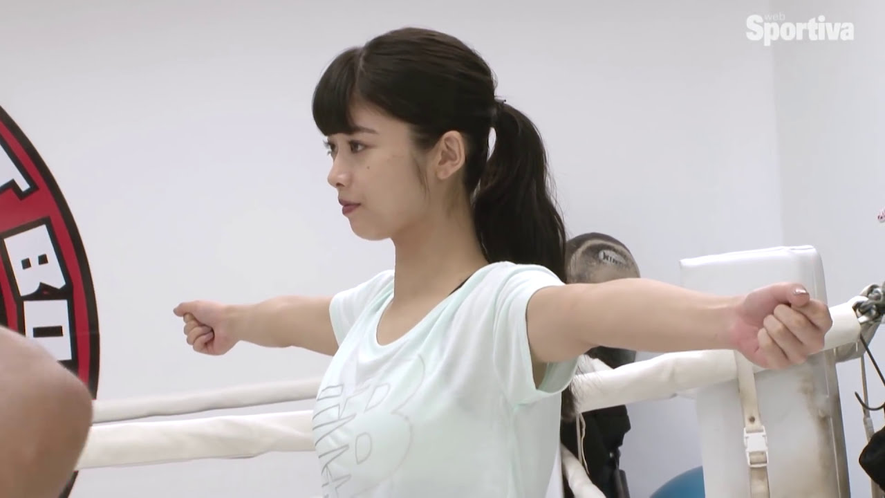 馬場ふみかさん、シュートボクシングを体験！（１）