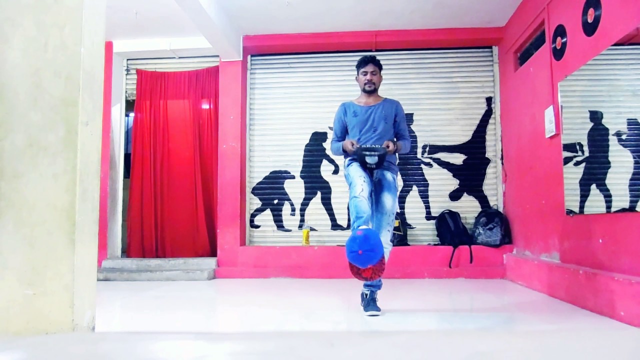 Awesome New Style Cap trick Amol Gotekar PRS Dance Academy Nagpur