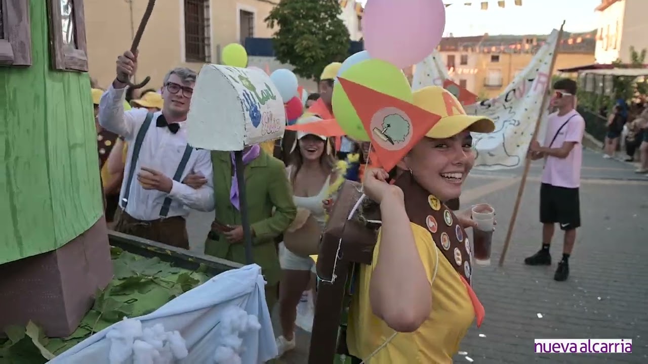 Desfile de Carrozas y Pregón de las Fiestas de Pareja (2024)