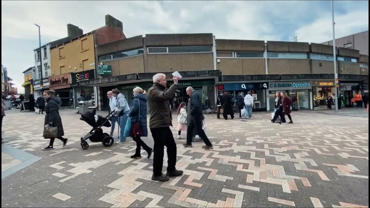 STREET PREACHING in BARNSLEY UK 31st January 2026 (Brother Fereydon)